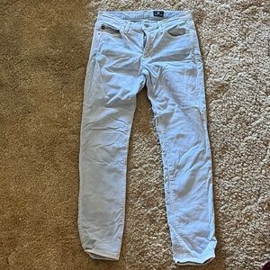 Women’s Light Blue Jeans